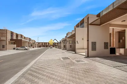 4BR + MAID | MODERN | NEAR PARK