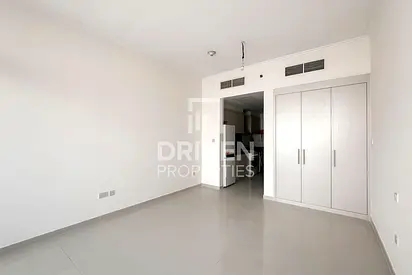 Best Deal | Golf View | Modern Unit | High Floor