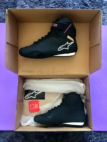 Alpinestars Stella Sektor (NON-NEGOTIABLE) Women’s Motorcycle Boots–Black/Fuchsia (Size-EUR 36/US 5)