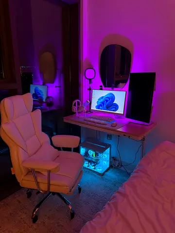 White Gaming  Streaming Setup | RTX 5070 Ti | Ryzen 7 9800X3D | Dual Monitor