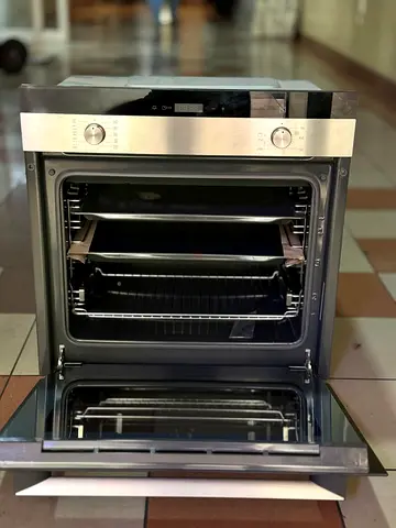 Siemens latest model IQ-700 electric oven 60cm built-in