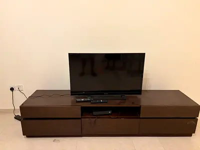 Sony Bravia TV with The Unit in Good Condition
