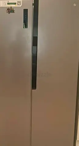 GE Side-by-Side Refrigerator - Good Working Condition