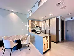 STUDY ROOM | FULLY FURNISHED | HIGH-END QUALITY