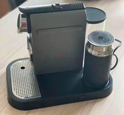 Nespresso-style Espresso Machine with Milk Frother - Good Condition