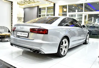 2016 AUDI S6 照片 6