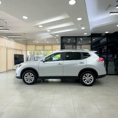 2016 Nissan ROGUE — фото 4