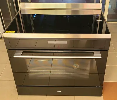 Brand new omega Induction Cooker 90 cm black color freestanding