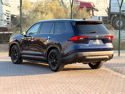 صورة 18 لـ 2024 Toyota GRAND HIGHLANDER