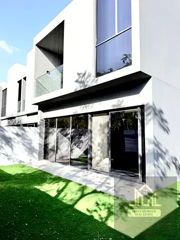 Levish Specious Corner 3BR All Master Townhouse in Gated Community All Amenities Ready to Move