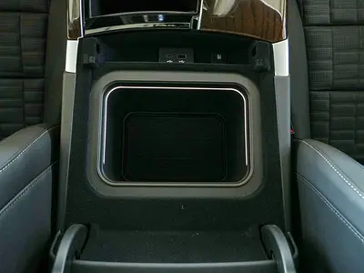 2026 Cadillac ESCALADE 缩略图 12