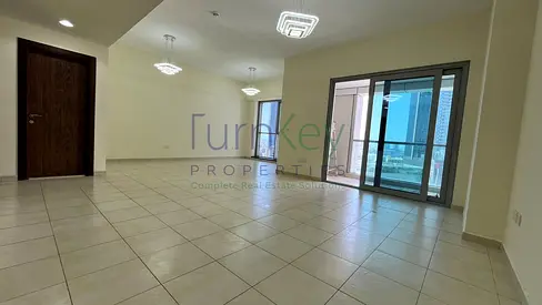 Sea view | Close to Metro | 3 BR | Prime location