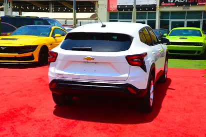 صورة 9 لـ 2025 Chevrolet TRAX