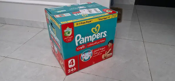 Pampers diapers box - Size 4, 246 pcs