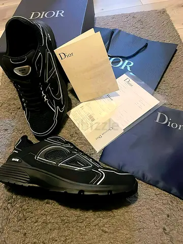 Authentic Dior Black Men’s Sneakers with Box  Receipt - Size 39 Negotiable