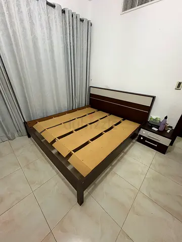 king bed frame