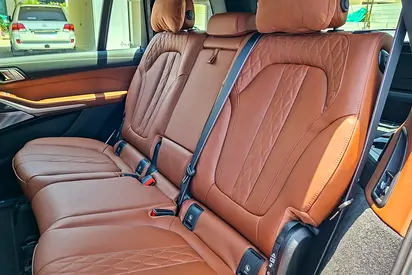 2025 BMW X7 — миниатюра 12