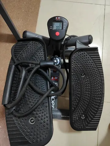 Body Sculpture Mini Stepper with LCD Display – Excellent Condition