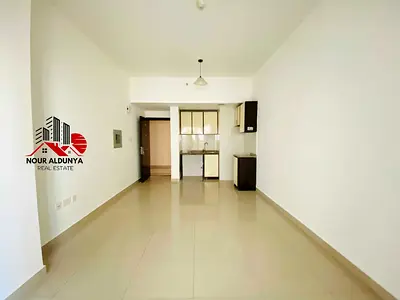 AFFORDABLE//CLOSE TO RTA BUS //STUDIO.// FAMILY ONLY