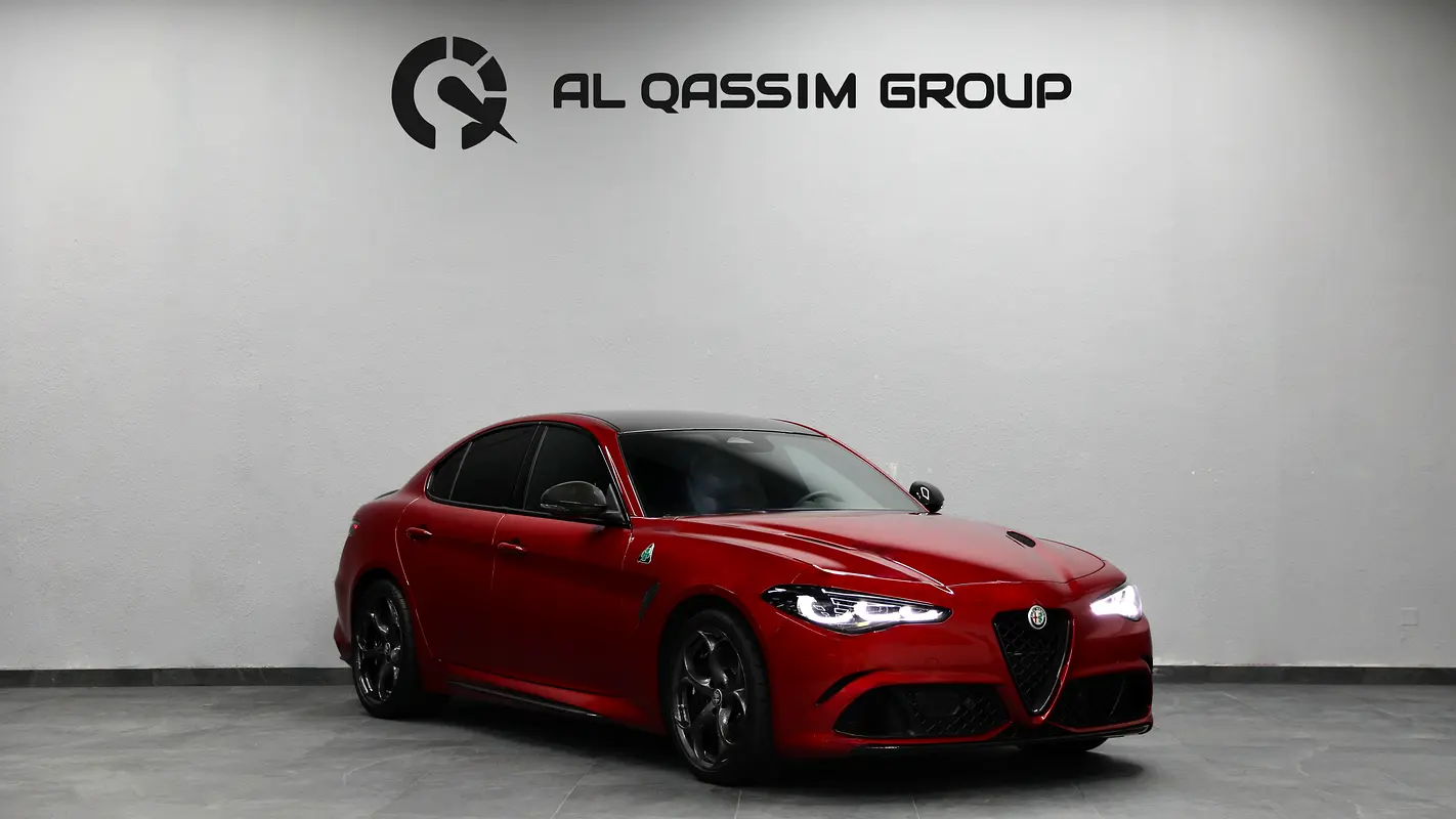 Alfa Romeo Giulia 2025 — photo 1 of 15