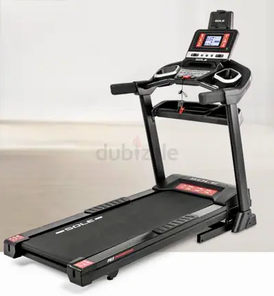 Solde F63 Foldable Motorized Treadmill - Like brand New- 2month old and rarely used