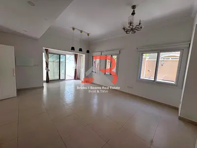 TypeB |Upgraded&Closed Kitchen | Modified backyard
