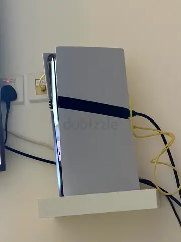 Ps 5 pro uae version under warranty
