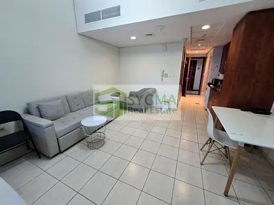 Spacious Studio | Lake View | Vacant Soon