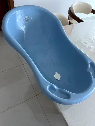 Baby bathtub