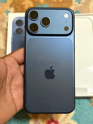 IPhone 17 pro max 256 Blue