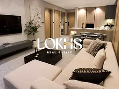 PARK VIEW | UPGRADED UNIT | WITH LAUNDRY ROOM