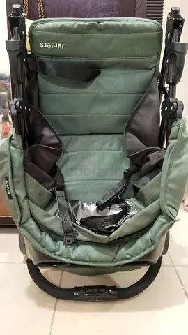 Quinny Lightweight Foldable Stroller Seat (Green) - Good Condition