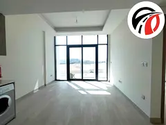 Spacious Layout 1 bedroom with Pool view