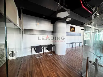 Prime Location | Vacant | Canal View