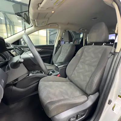 2016 Nissan ROGUE — фото 10