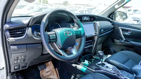 2026 Toyota FORTUNER photo 10