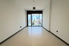 NO COMMISSION | PANORAMIC DUBAI SKYLINE VIEW | 12 CHEQUES OFFER — 3