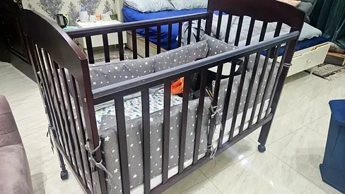 Baby crib beds with mattress