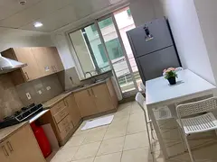 Female single,sharing room available