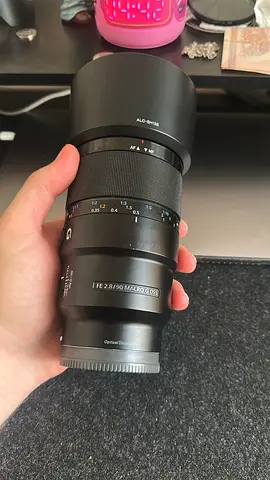 Sony FE 90mm f 2.8 Macro G OSS Lens