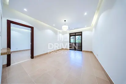 Ready to move in | Spacious and Prime Area