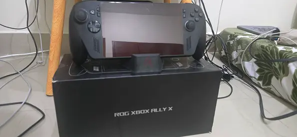 Xbox rog ally x 1 TB (Portable) - new condition (very good)