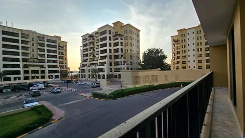 Prestigious Marina Address Sophisticated 2 Bedroom