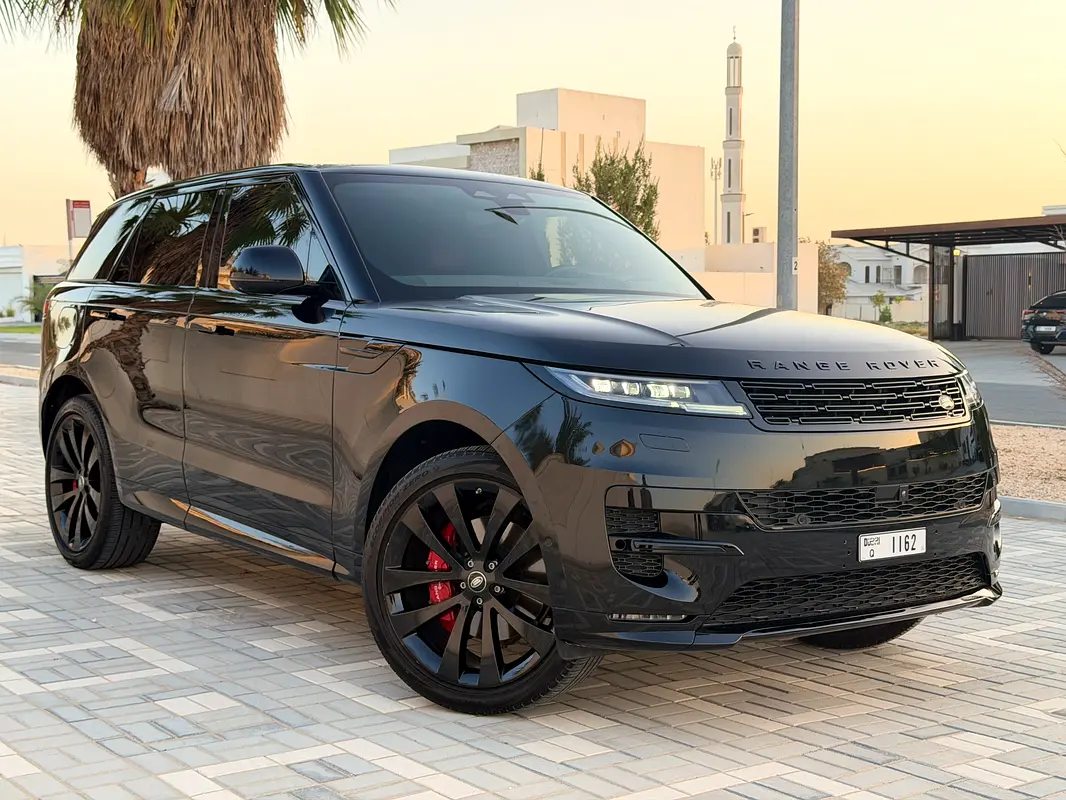 Land Rover Range Rover Sport 2024 — photo 1 of 11