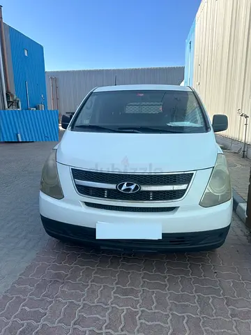 Hyundai H1 Panel Van 2012 GCC Specs