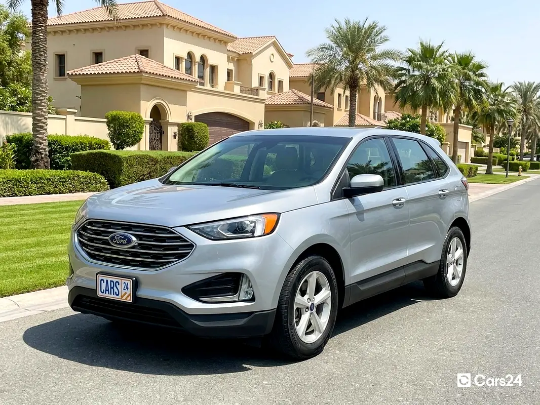 Ford Edge 2022 — photo 1 of 13