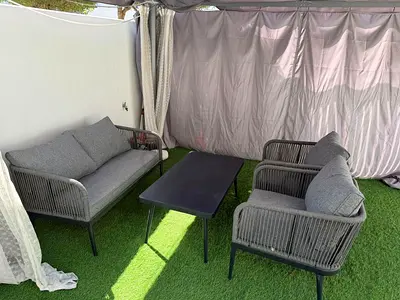 Outdoor 3-piece lounge set with coffee table – grey rope design