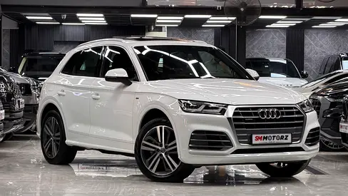 Audi Q5 2018 45 TFSI quattro S line | GCC Specs | Pristine Condition