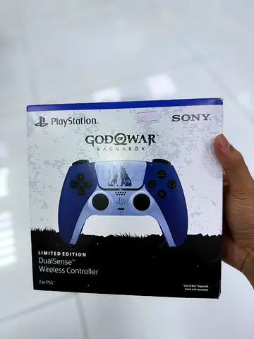 $% Of war limited edition Controller