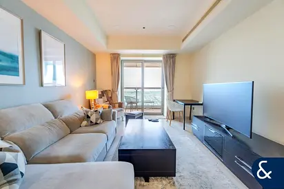Sea View | Great Location | Vacant On Transfer